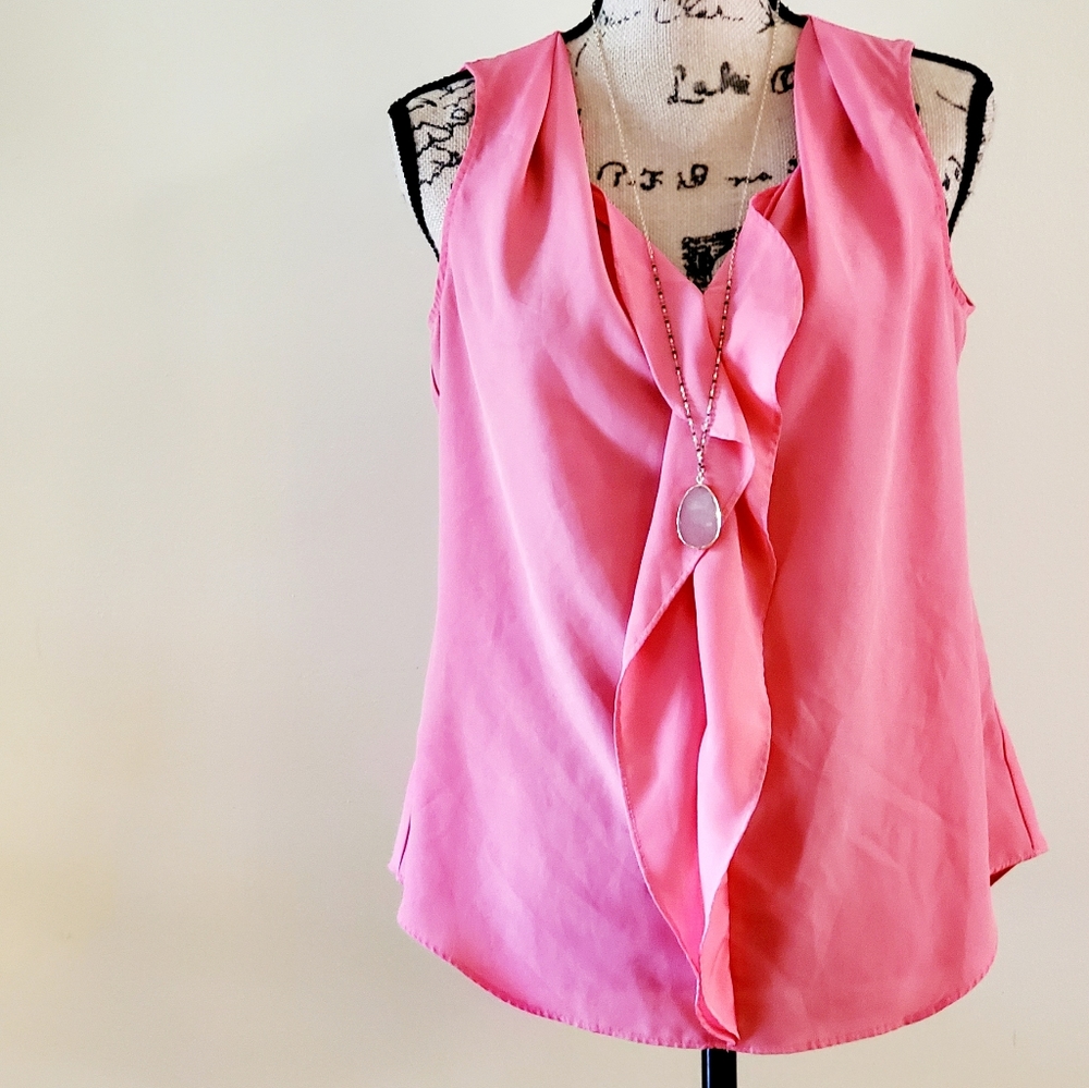 NY&Co sleeveless ruffle blouse